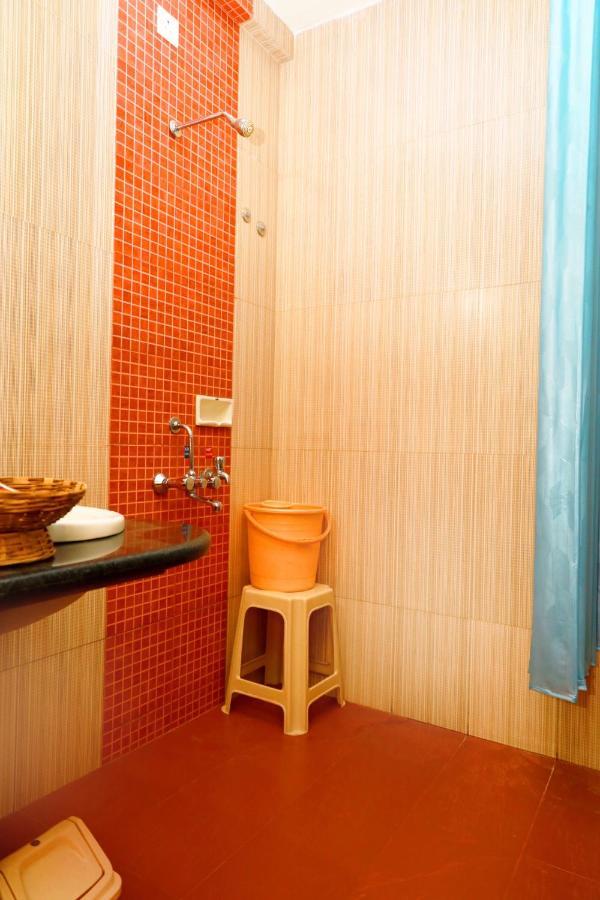 Hotel Manik Moti Lonavala Eksteriør billede